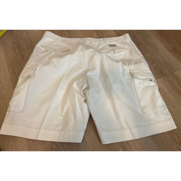 Ralph Lauren Polo 100% White Cotton Classic 67 Chino Cargo Shorts Mens 42 - Picture 6 of 8